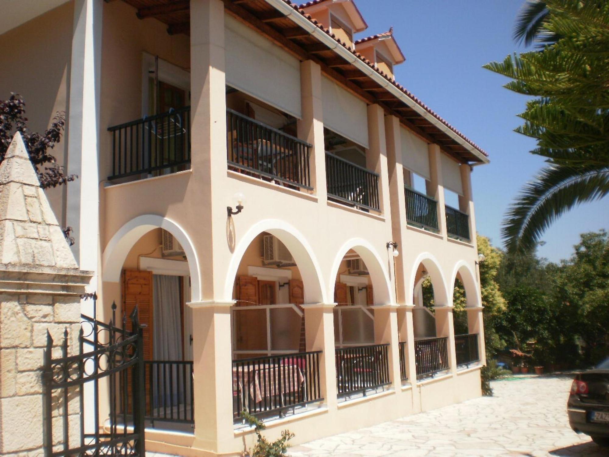 Loukas Inn Family Resort كيري الغرفة الصورة