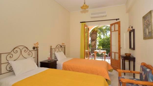 Loukas Inn Family Resort كيري المظهر الخارجي الصورة